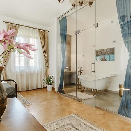 Apartamenty W Dworku Cheval Krakow Bagian luar foto